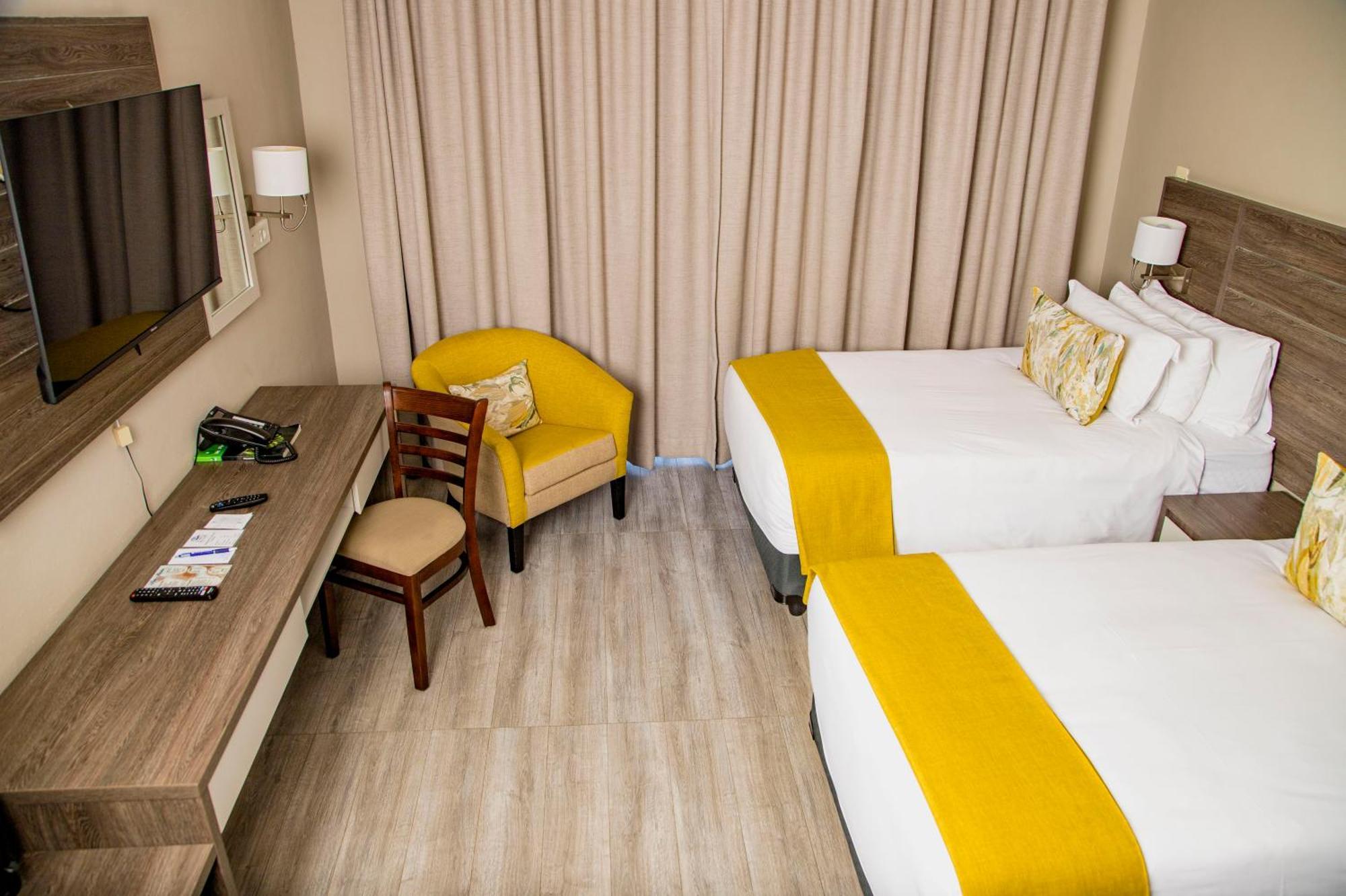 Two Rivers Hotel Kasane Esterno foto